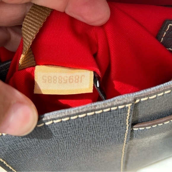 Dooney & Bourke Casey Saffiano Leather Denim Shoulder Purse Like New - Picture 7 of 13